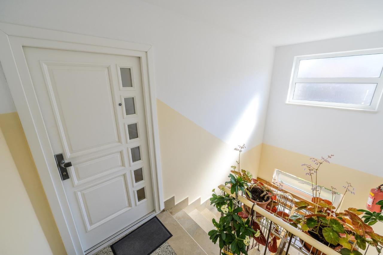 Premium Apartment Peschiera Poreč Buitenkant foto