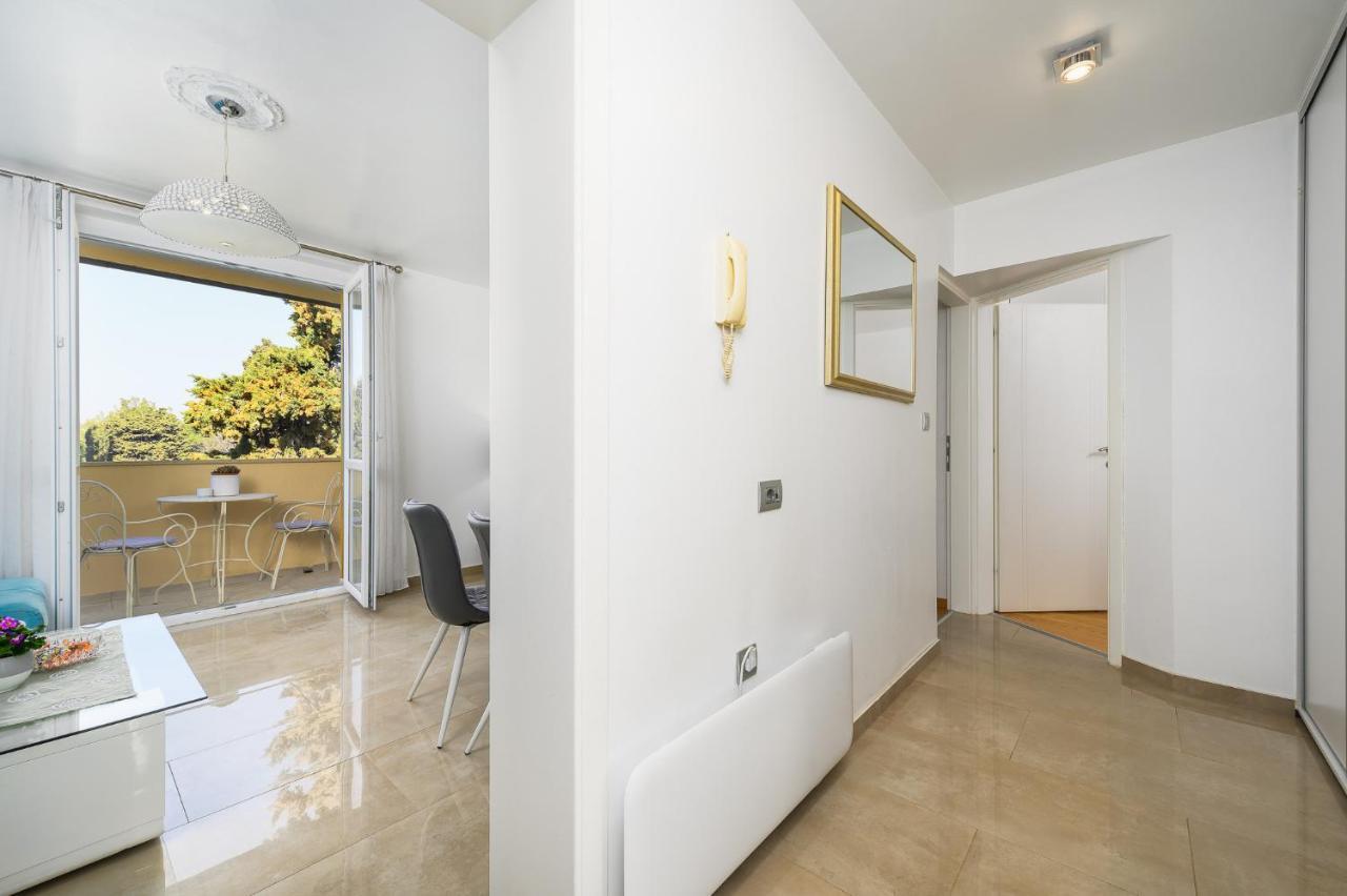 Premium Apartment Peschiera Poreč Buitenkant foto